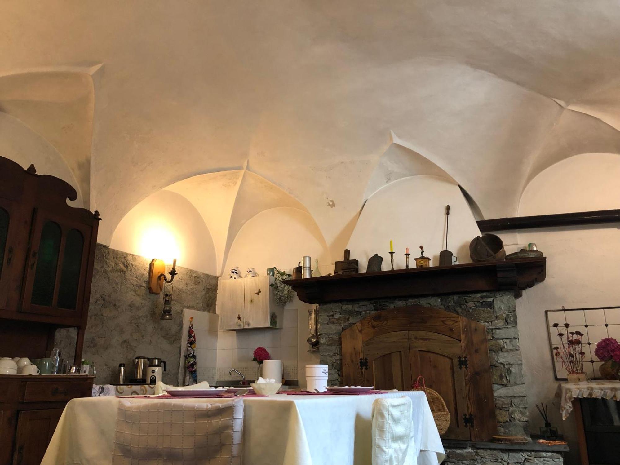 B&B Casa Taralin Тельо Экстерьер фото